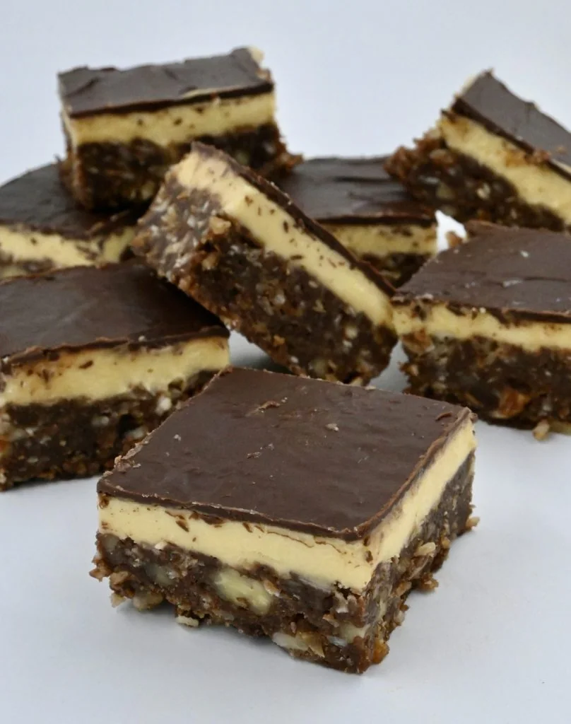 Nanaimo Bars preparation