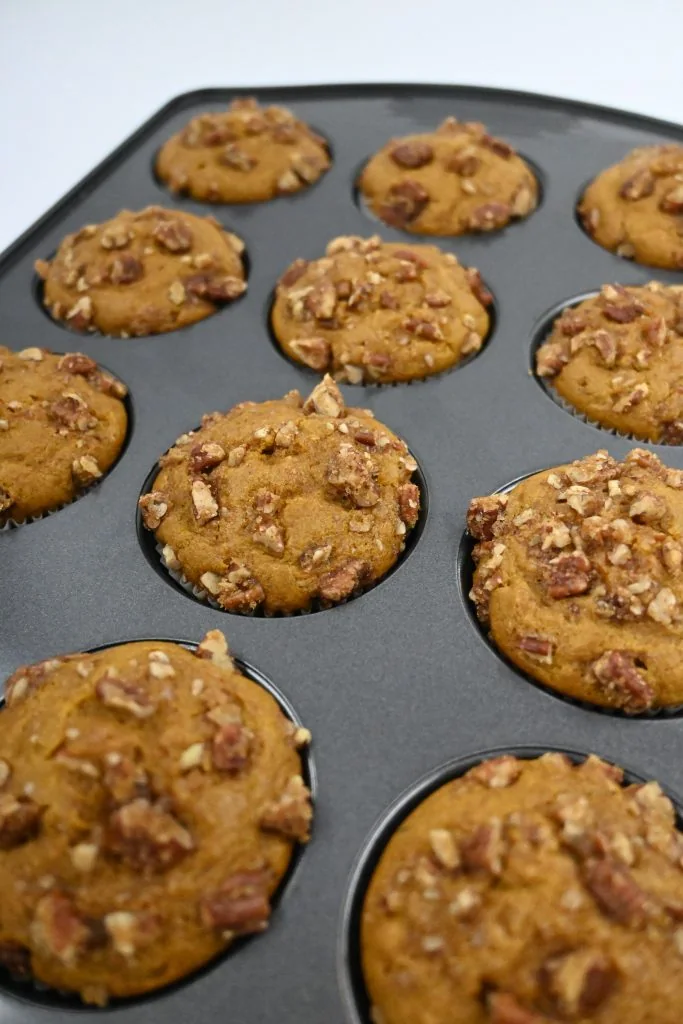 Pumpkin Muffins with Candied Pecans preparation