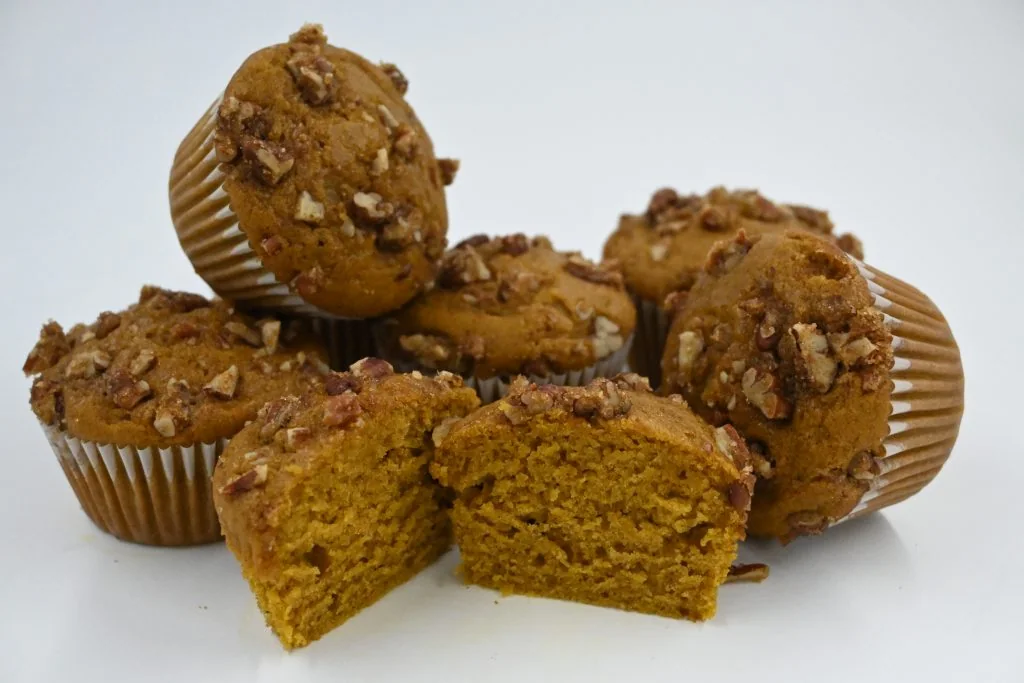 Pumpkin Muffins with Candied Pecans preparation